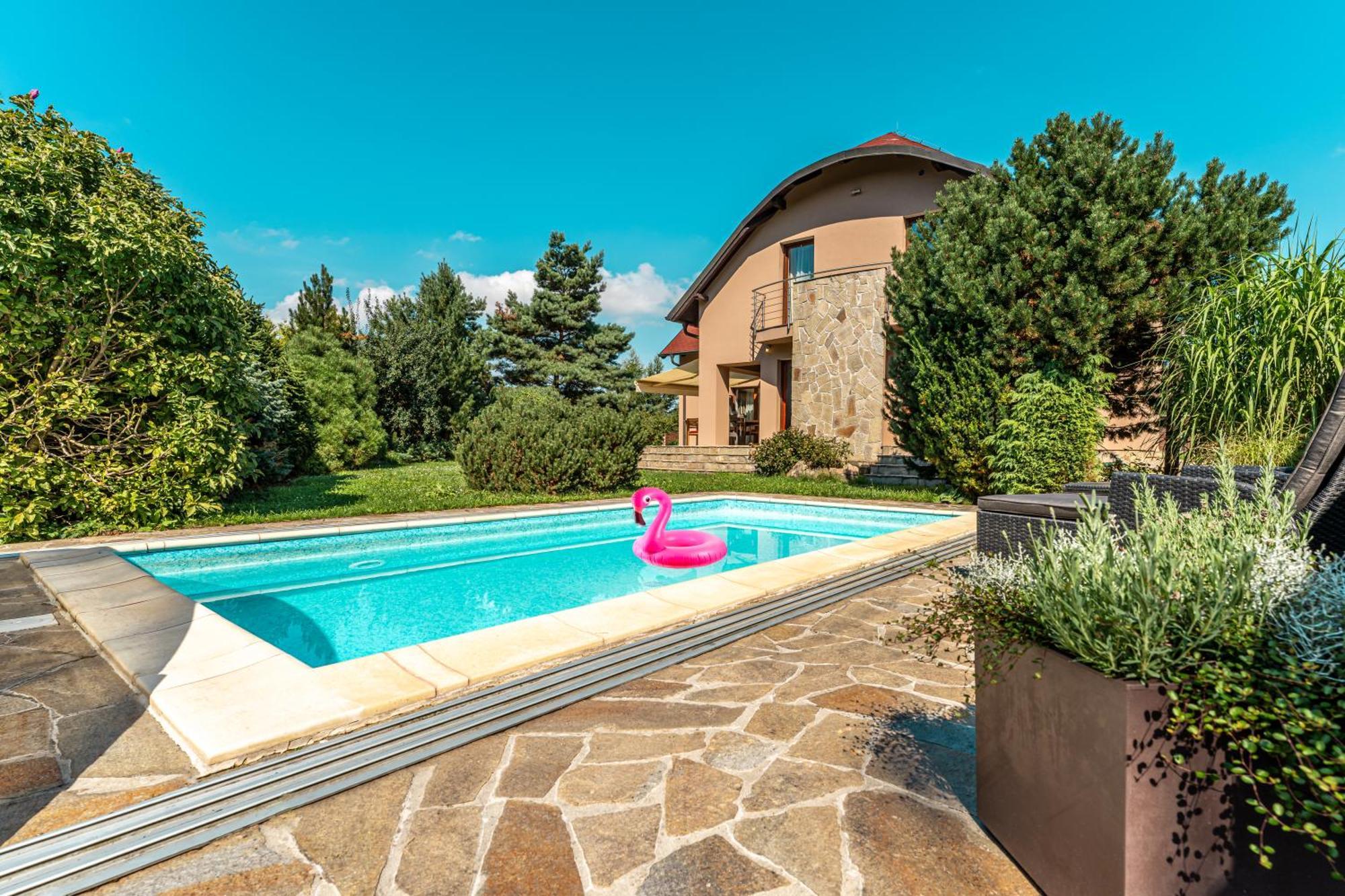 Villa With Pool & Sauna In Beer Village Велке-Поповице Экстерьер фото